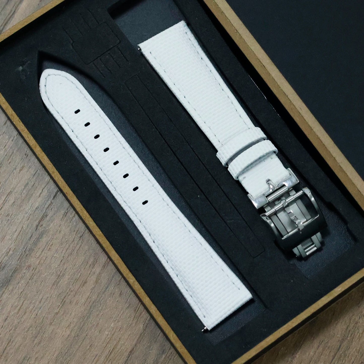 Universal Soft Sailcloth Signature Strap delugs design For Omeaga Tudor Tissot Rolex Tank Cartier Signature Watch Bands